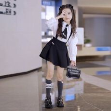 批发<b class='q'>女</b><b class='q'>童</b><b class='q'>春秋</b><b class='q'>学院风</b>套装韩版儿<b class='q'>童</b>中<b class='q'>大</b><b class='q'>童</b>时髦洋气长袖<b class='q'>衬衫</b>背带裙两件套
