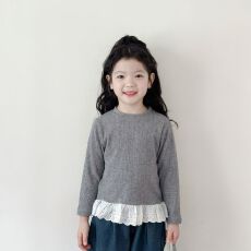批发<b class='q'>女</b><b class='q'>童</b>花边打底秋季圆领长袖韩系拼接蕾丝内搭T恤