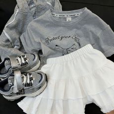 批发儿童女<b class='q'>宝宝</b>洋气蝴蝶结白色蛋糕裙两件套【纯棉T 裙子涤纶】