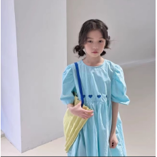 批发女童夏季连衣裙2026新款童装小女孩泡泡袖长裙中大童时髦A字裙