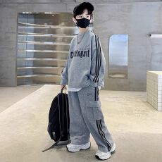 批发男童<b class='q'>春</b><b class='q'>装</b>套<b class='q'>装</b>2026新款中大童春秋款男孩帅气时髦儿童潮酷运动卫衣
