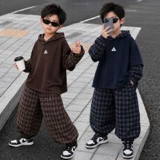 批发男童春秋韩版痞帅运动<b class='q'>套装</b>中大童<b class='q'>儿童</b>洋气休闲时髦两件套假两件潮