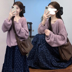 批发韩系<b class='q'>孕妇装</b>温柔感穿搭针织<b class='q'>上衣</b>+碎花半身裙两件套<b class='q'>孕妇</b><b class='q'>套装</b>