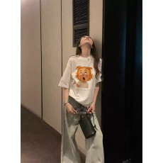 批发精梳纯棉230克纯棉短袖宽松落肩印花T恤夏季上衣设计感小众