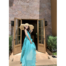 批发实拍 湖蓝度假风V领露背挂脖系带连衣裙夏日旅行<b class='q'>沙滩</b>拍照<b class='q'>长裙</b>