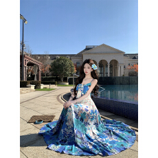 批发小丽海岛续集碎花吊带连衣长裙春夏多巴胺法式度假<b class='q'>公主裙</b>子