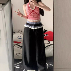 批发韩系辣妹红色格子蕾丝<b class='q'>吊带</b><b class='q'>背心</b>女夏季设计感小众修身挂脖<b class='q'>露</b><b class='q'>脐</b>上衣