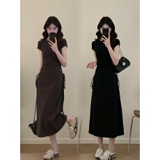 批发实拍大码 法式短袖连衣裙女2026新款<b class='q'>夏</b>季设计感抽绳收腰显瘦长裙