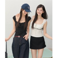 批发夏季新款韩系波点短袖上衣女小众设计感方领拼接<b class='q'>蕾丝</b>百搭t恤