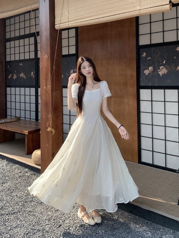 RY4708# 2026新款白色连衣裙子女夏季今年流行爆款法式高级感收腰气...