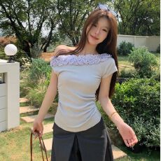批发精致女孩夏季短袖上衣2026<b class='q'>新款</b>斜肩穿搭拍照出片简约百搭纯色T恤