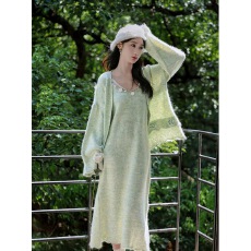 批发厂家风针织<b class='q'>连衣裙</b>慵懒风宽松毛衣外套两件套2025秋季时尚套装