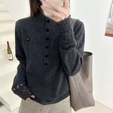 批发工厂正品韩范洋气立领单排扣针织衫25冬季袖口钩花长袖打底毛衣女