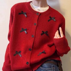 批发工厂千金冬装套装女2025新款爆款加厚金扣毛衣外套<b class='q'>阔腿裤</b>两件套