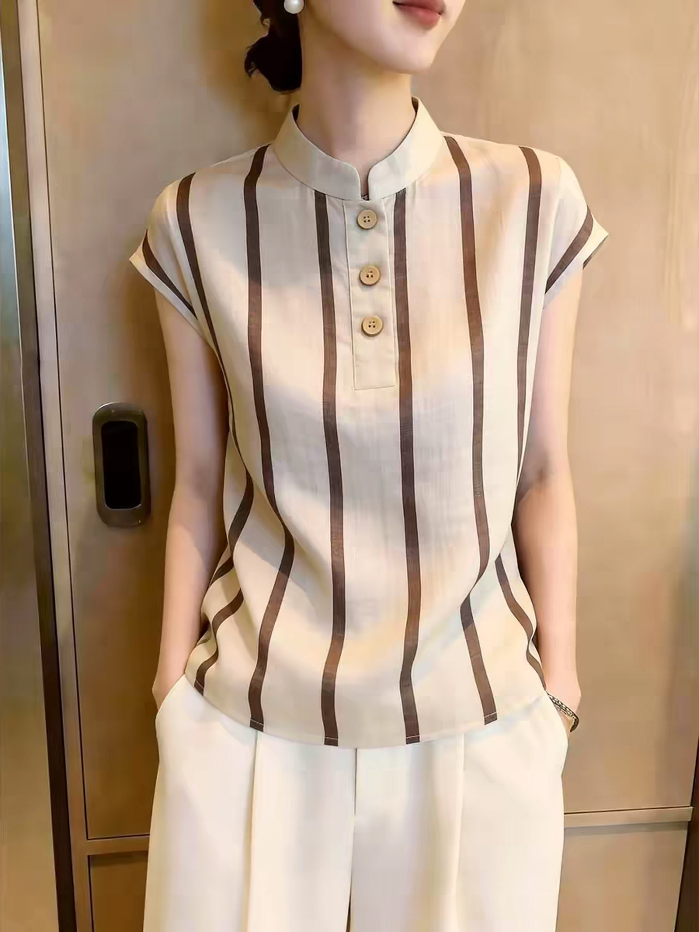 RY7481# 大码女装～法式条纹短袖衬衫2026夏装新款立领纽扣设计感气质上衣