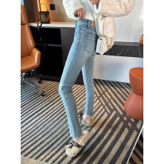 批发穿出筷子腿~浅蓝色毛边九分加绒<b class='q'>铅笔裤</b>女冬季靴裤弹力小脚牛仔裤