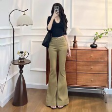 高级卡其色喇叭牛仔裤女2025秋冬新款辣妹纯欲显瘦设计感拖地裤子