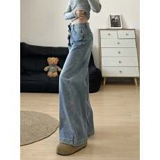 批发2026春季满天星烫钻加绒款重工牛仔裤女<b class='q'>秋</b>冬堆堆裤设计感牛仔裤