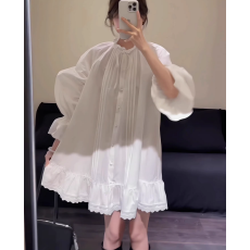 批发高级感气质蕾丝拼接灯笼袖<b class='q'>连衣裙</b>女2025秋季法式气质宽松显瘦短裙