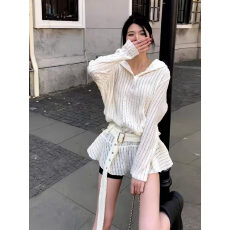 批发2026新款连帽镂空长袖<b class='q'>防晒</b>罩衫设计感小众荷叶边收腰气质上衣