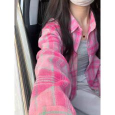 批发超显白树莓粉<b class='q'>格子</b>衬衫春秋新款2025女上衣格纹衬衣宽松百搭外套