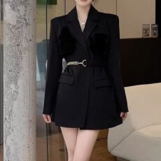 批发黑色西装外套女2026新款冷淡系高级感炸街气质女神范小西服