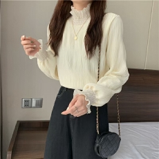 批发半高领<b class='q'>蕾丝</b><b class='q'>打底衫</b>女秋冬加绒加厚内搭洋气法式喇叭袖上衣