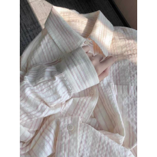 批发多巴胺粉色条纹衬衫春秋韩版chic小众宽松慵懒风衬衣外套防晒开衫