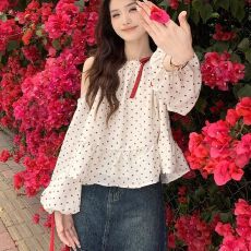批发法式挂肩<b class='q'>甜美</b>波点漏肩长袖衬衫女秋季新款设计感小众宽松上衣