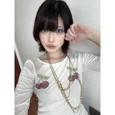 批发不冷BULENG（原cchun纯<b class='q'>子</b>）cherry元气樱桃烫钻长袖T恤女设计小众