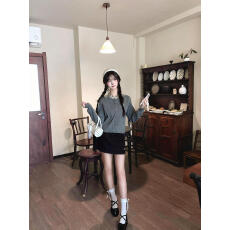 批发领口亮片针织<b class='q'>开衫</b>外套<b class='q'>女</b>春秋季新款小众设计修身显瘦<b class='q'>毛衣</b>外搭