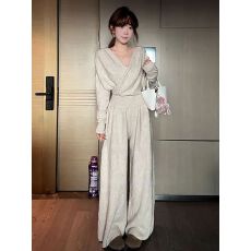 批发巨好看一整套装秋冬季2025新款小香风穿搭独特漂亮毛衣针织两件套