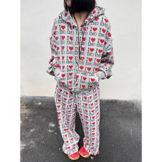 批发美式爱心字母满印连帽卫衣外套长<b class='q'>裤</b>两件套