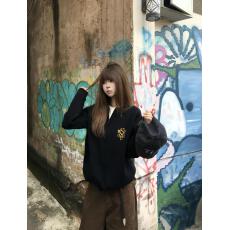 批发男女同款重磅假两件V领衫刺绣针织宽松休闲翻领毛衣套头