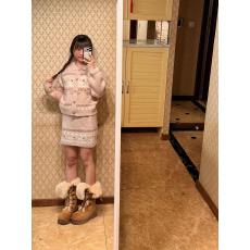 批发韩系<b class='q'>甜美</b>风针织开衫女秋季小狗提花毛衣外套设计感休闲短裙两件套