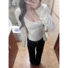 批发'蕾丝密语'重工提花蕾丝吊带短款圆领<b class='q'>开衫</b>叠穿真两件套装