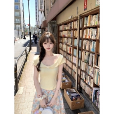 批发昭和doll感大<b class='q'>娃娃领</b>蝴蝶结少女感日系风短款<b class='q'>T</b><b class='q'>恤</b>百搭