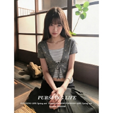 波点条纹假两件短袖女夏季穿搭设计感V领收腰显瘦T恤短款甜美上衣