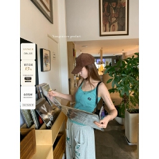 批发香菜不加辣XIANGCAI 美式条纹U领背心女夏季修身<b class='q'>显瘦</b>外穿吊带上衣