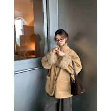 批发7arewill 冬季新款两穿皮毛一体羊羔毛宽松加厚麂皮毛毛外套女