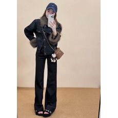 批发复古毛绒绒拼接蓝色牛仔外套女2025年<b class='q'>秋</b>冬季翻领宽松长袖保暖上衣