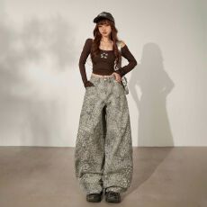 批发2025实拍美式复古高腰宽松阔腿<b class='q'>裤</b><b class='q'>豹纹</b>弯刀<b class='q'>裤</b><b class='q'>百搭</b>秋冬垂感镰刀牛仔