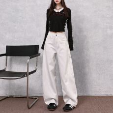 批发2025实拍秋季主推款＆美式复古高级白立体拼接弯刀<b class='q'>百搭</b>牛仔<b class='q'>裤</b>女