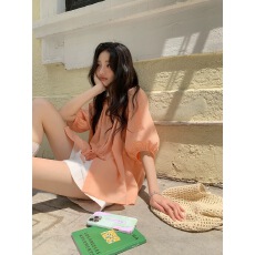 批发觅定橘色轻薄短袖<b class='q'>衬衫</b>女夏季独特漂亮小衫法式慵懒松弛感法式上衣
