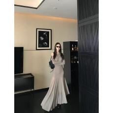 批发Skk Store jennie<b class='q'>同款</b>Lem*风弹力微透不规则修身长袖<b class='q'>连衣裙</b>女秋夏