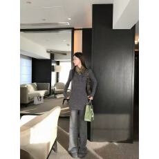 批发红人馆内搭打底衫女2025新款超好看长袖t恤中长款灰色修身<b class='q'>上衣</b>女