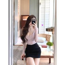 JustQin 12/23雾蕾悸动新冬装性感打底蕾丝上衣V领长袖T恤女