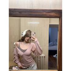 Xinlei Lin“温柔私语”仿羊毛感撞色吊带两件套打底衫针织上衣