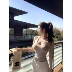 批发kubiliv超绝胸腰比经典百搭人棉大u领五分<b class='q'>袖</b>针织<b class='q'>T</b><b class='q'>恤</b>内搭上衣