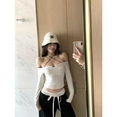 titi小姐姐钓系美学长袖T恤春季白色修身一字肩纯欲打底上衣